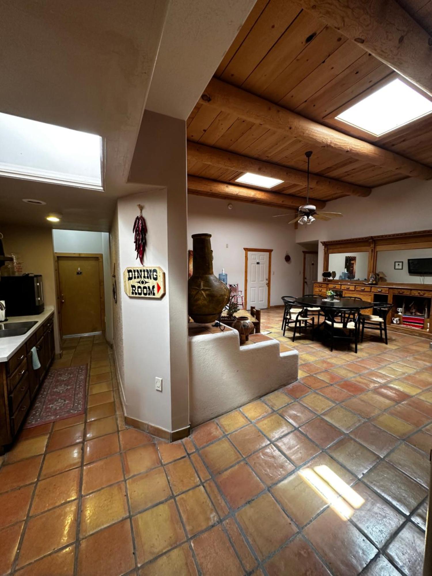 Adobe Rose Boutique Inn Артижа Екстериор снимка